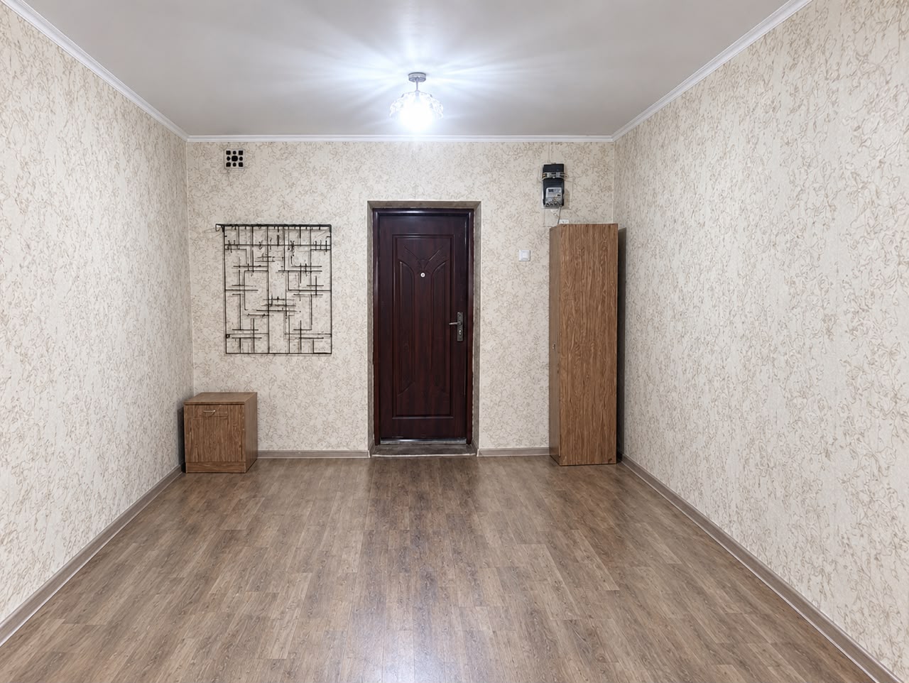 1 ком, Гостинка / Общежитие, 18 м2, этаж 3/4, Сост: Евроремонт - фото 2