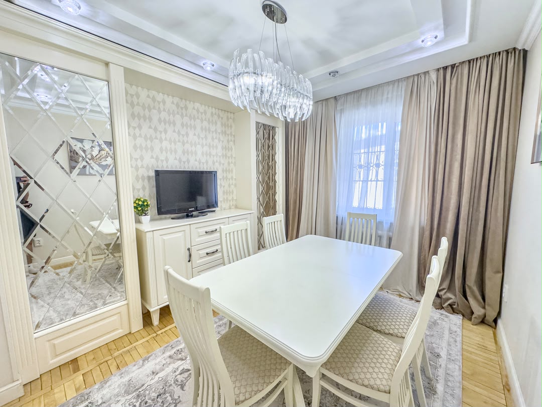 Элитка, 4 ком, 90 м2, этаж 1/5, Сост: Евроремонт - фото 8
