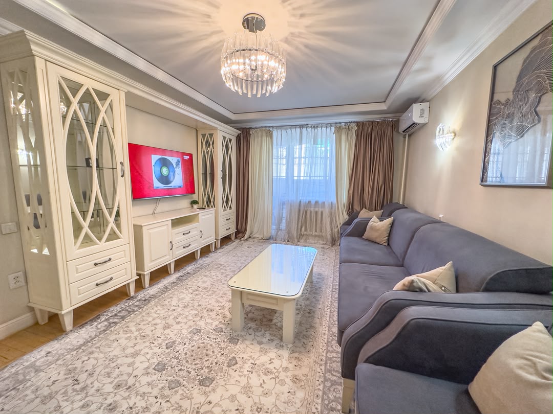 Элитка, 4 ком, 90 м2, этаж 1/5, Сост: Евроремонт - фото 9