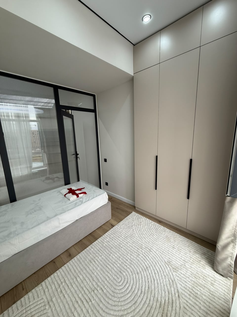 Элитка, 3 ком, 85 м2, этаж 13/16, ж/к Aalam City, Сост: Евроремонт - фото 13
