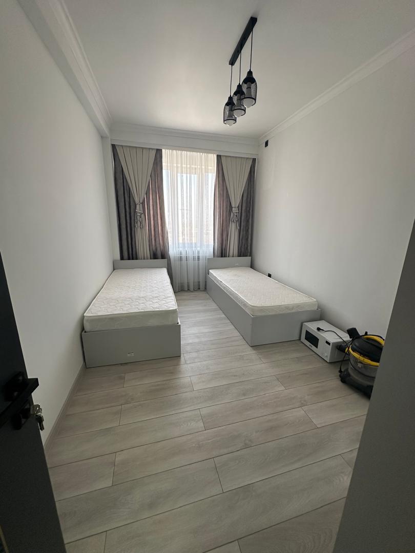Элитка, 3 ком, 92 м2, этаж 8/10, ж/к Восток Сити (Vostok City), Сост: Евроремонт - фото 2