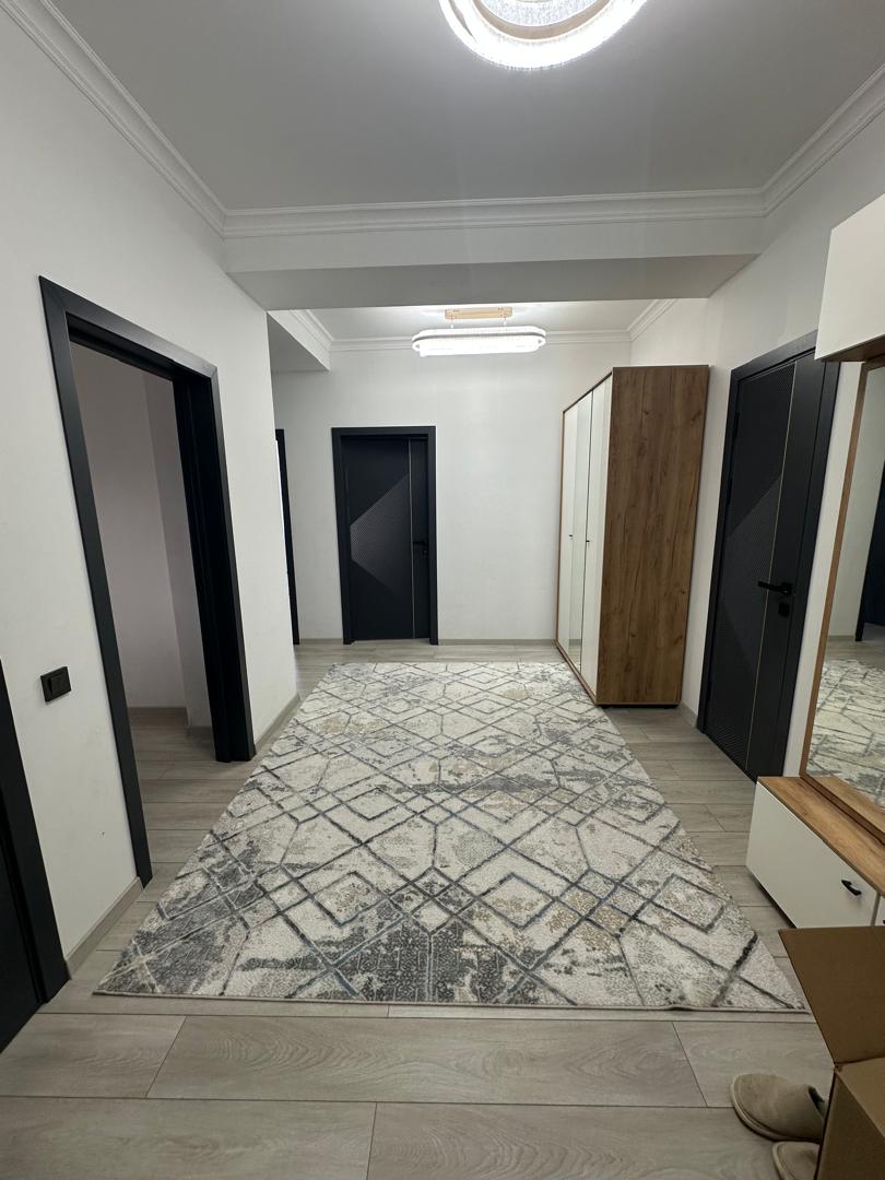 Элитка, 3 ком, 92 м2, этаж 8/10, ж/к Восток Сити (Vostok City), Сост: Евроремонт - фото 11