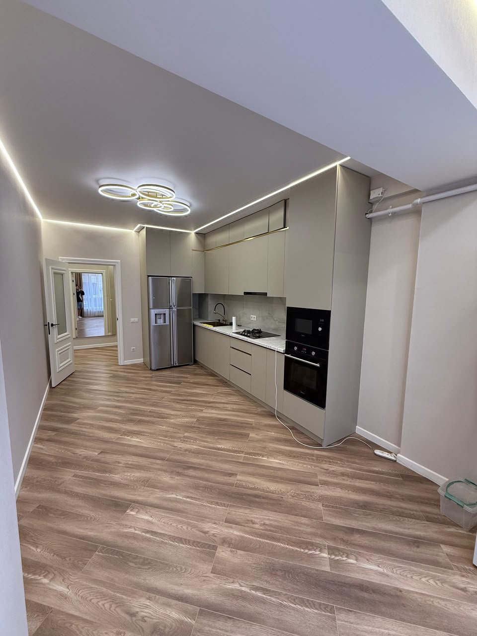 Элитка, 2 ком, 75.3 м2, этаж 2/12, Сост: Евроремонт - фото 4