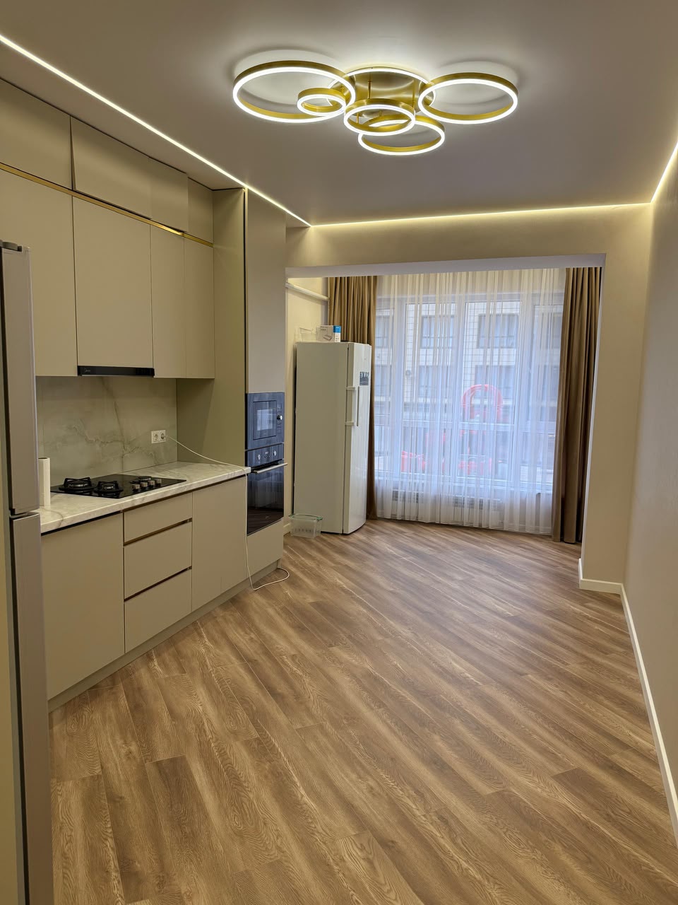 Элитка, 2 ком, 75.3 м2, этаж 2/12, Сост: Евроремонт - фото 5