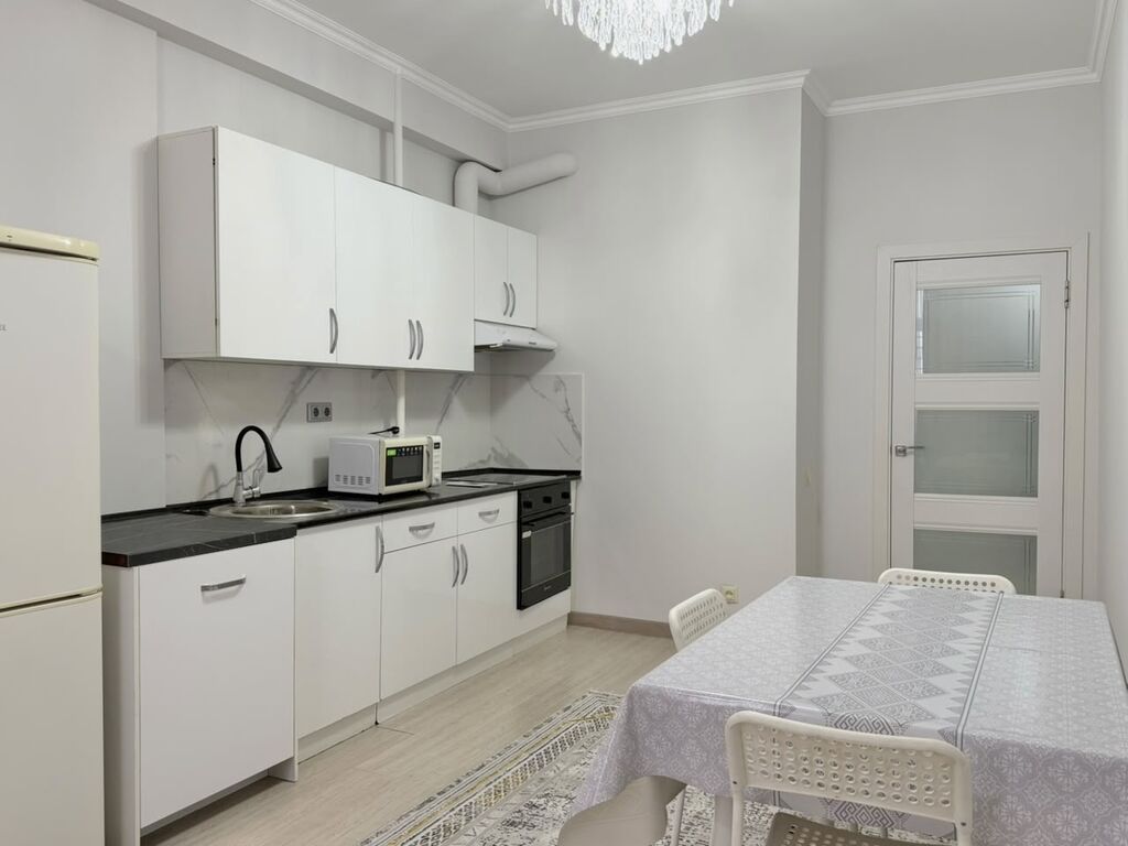 Элитка, 64 м2, этаж 7/14, ж/к Оникс (Onyx), Сост: Евроремонт - фото 10