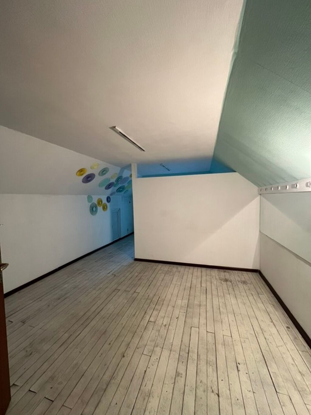 Магазин, Коммерческая, 135 м2, этаж 1/2, Сост: Хорошее - фото 2