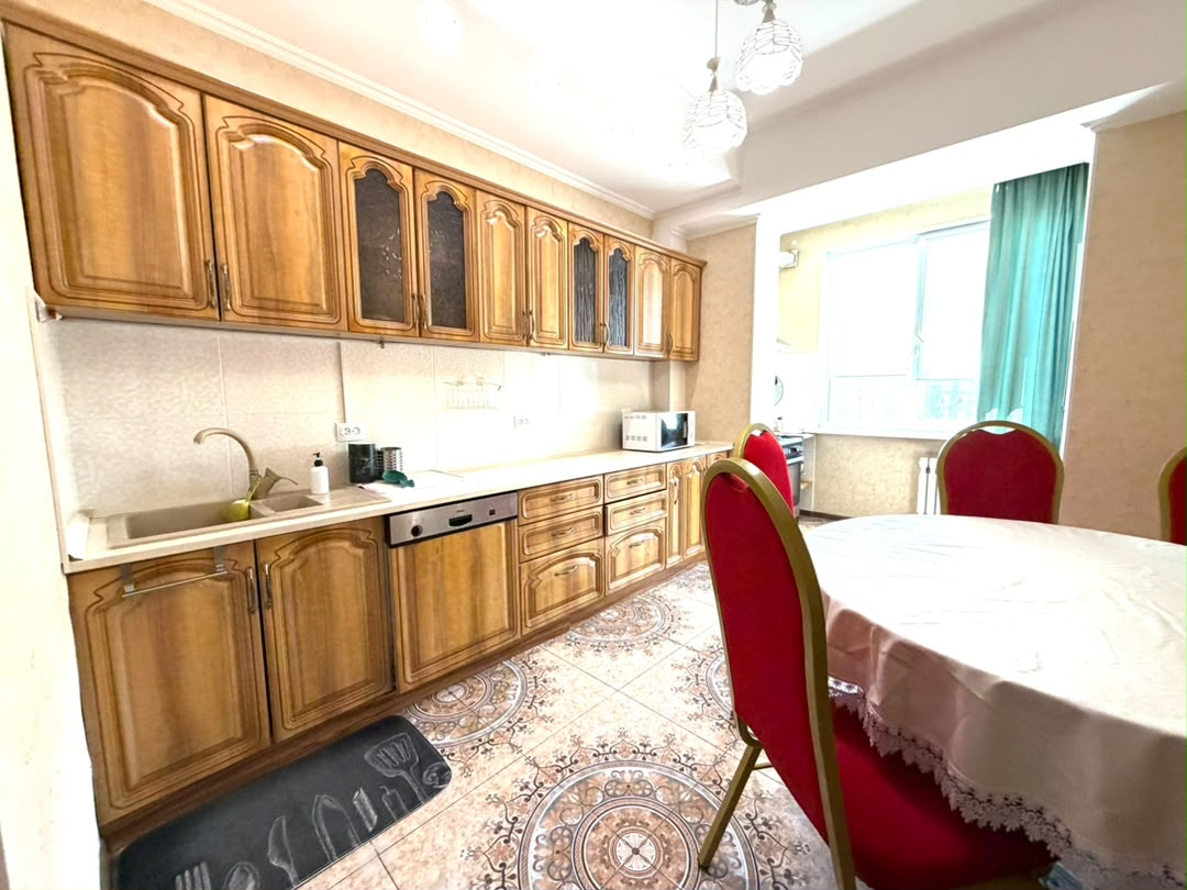 Элитка, 2 ком, 72 м2, этаж 8/10, Сост: Евроремонт - фото 6