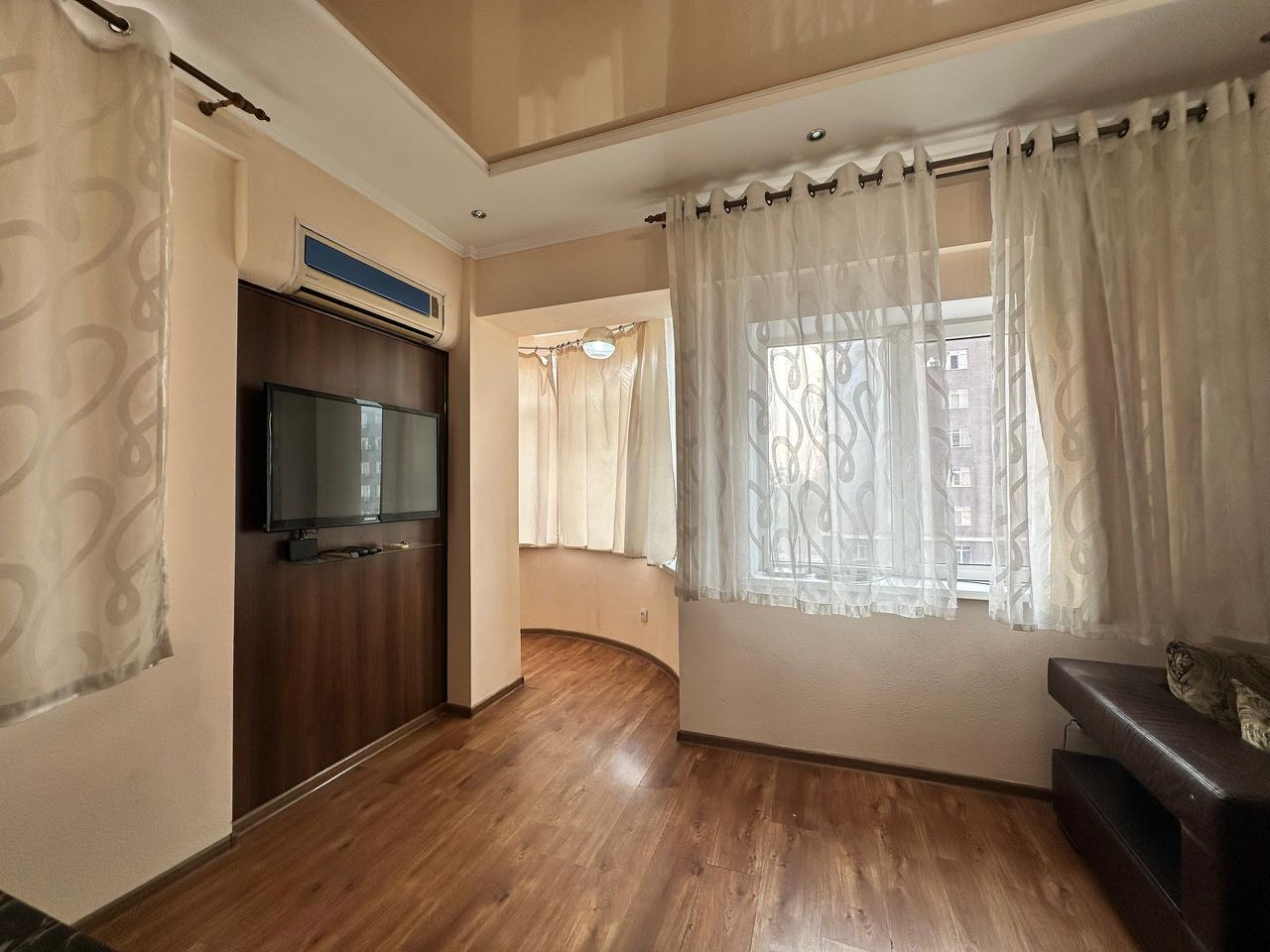 Элитка, 3 ком, 100 м2, этаж 4/10, ж/к Московия, Сост: Евроремонт - фото 5