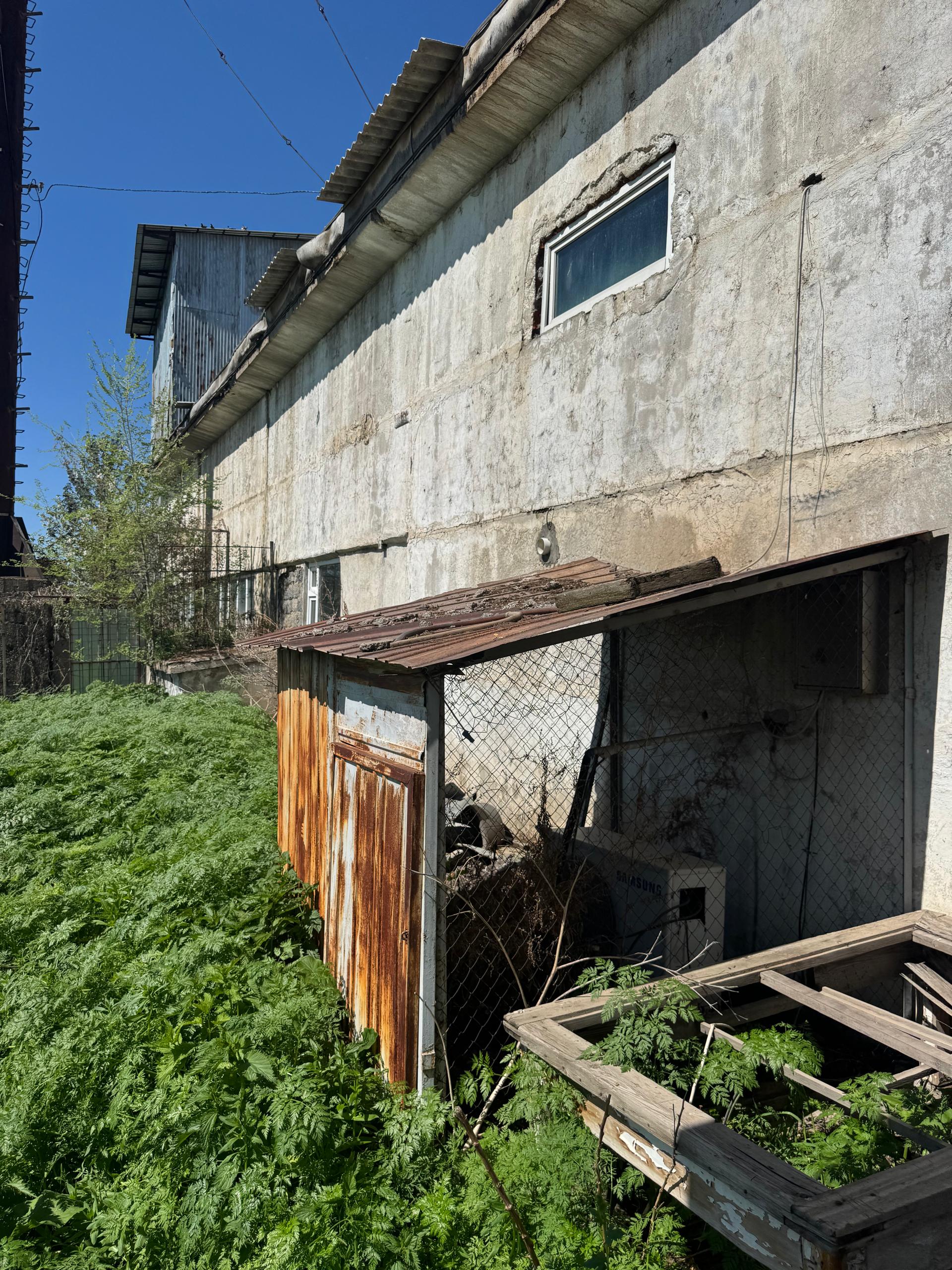 Производство, Коммерческая, 220 м2, Сост: Среднее - фото 4