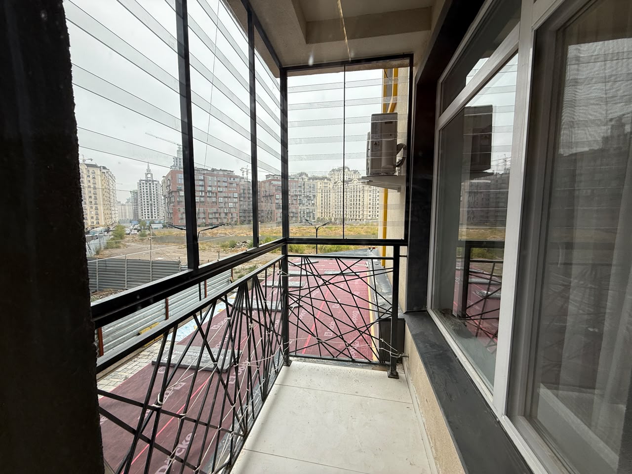 Элитка, 3 ком, 105 м2, этаж 2/10, ж/к ЖК Discovery, Сост: Евроремонт - фото 16