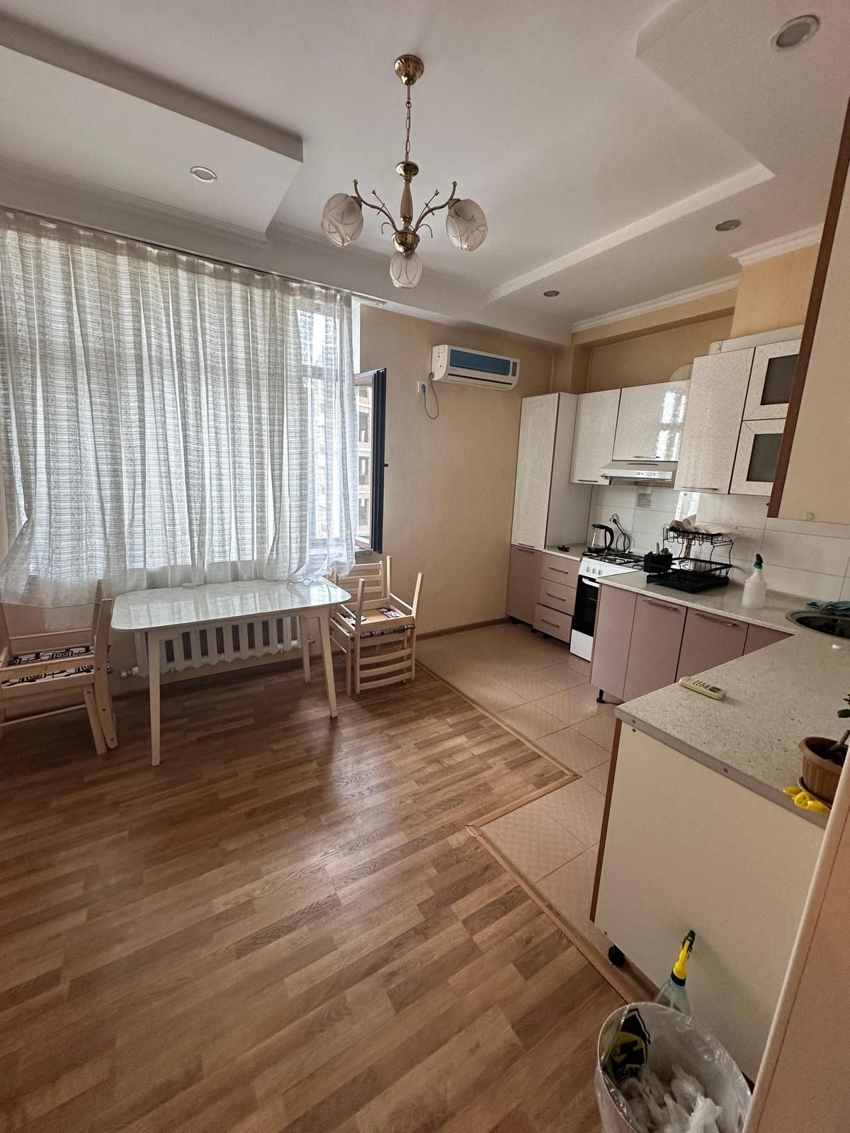 Элитка, 3 ком, 120 м2, этаж 8/10, Сост: Евроремонт - фото 17