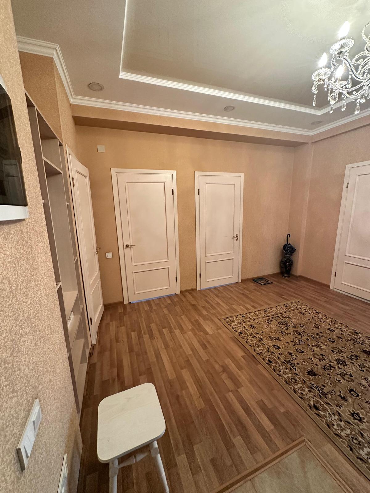 Элитка, 3 ком, 120 м2, этаж 8/10, Сост: Евроремонт - фото 18