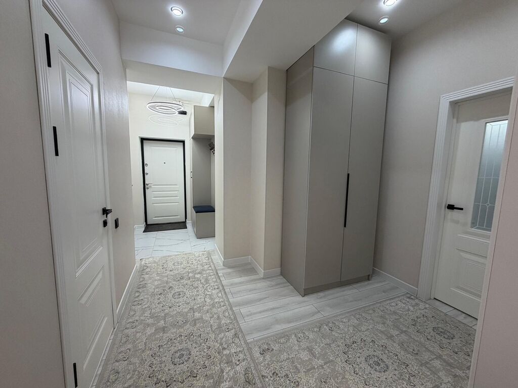 Элитка, 2 ком, 76 м2, этаж 7/14, ж/к Кап Строй Сити (Capstroy City), Сост: Евроремонт - фото 4