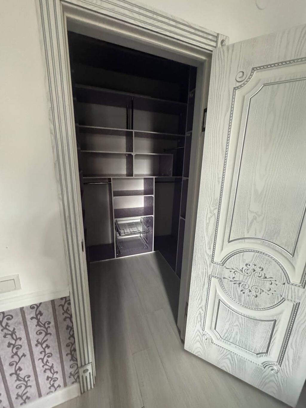 Элитка, 4 ком, 120 м2, этаж 3/11, ж/к Мега Сити (Mega City), Сост: Евроремонт - фото 7