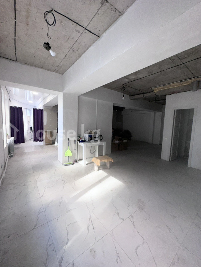 Магазин, Коммерческая, 90 м2, этаж 1/9, Сост: Евроремонт - фото 2