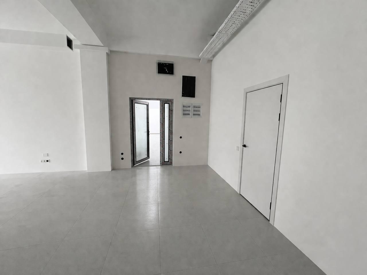 Офис, Коммерческая, 174 м2, этаж 2/14, Сост: Евроремонт - фото 1