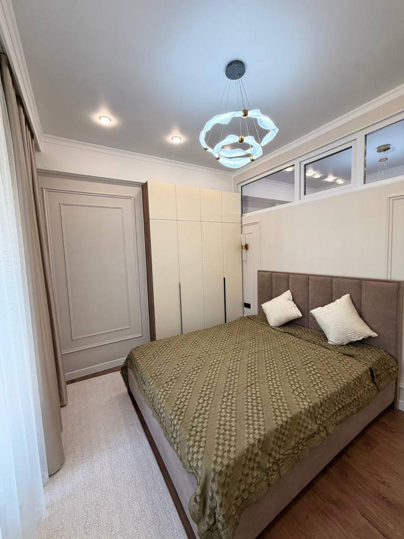 Элитка, 2 ком, 55 м2, этаж 7/15, ж/к Крейсер (Kreyser), Сост: Евроремонт - фото 12