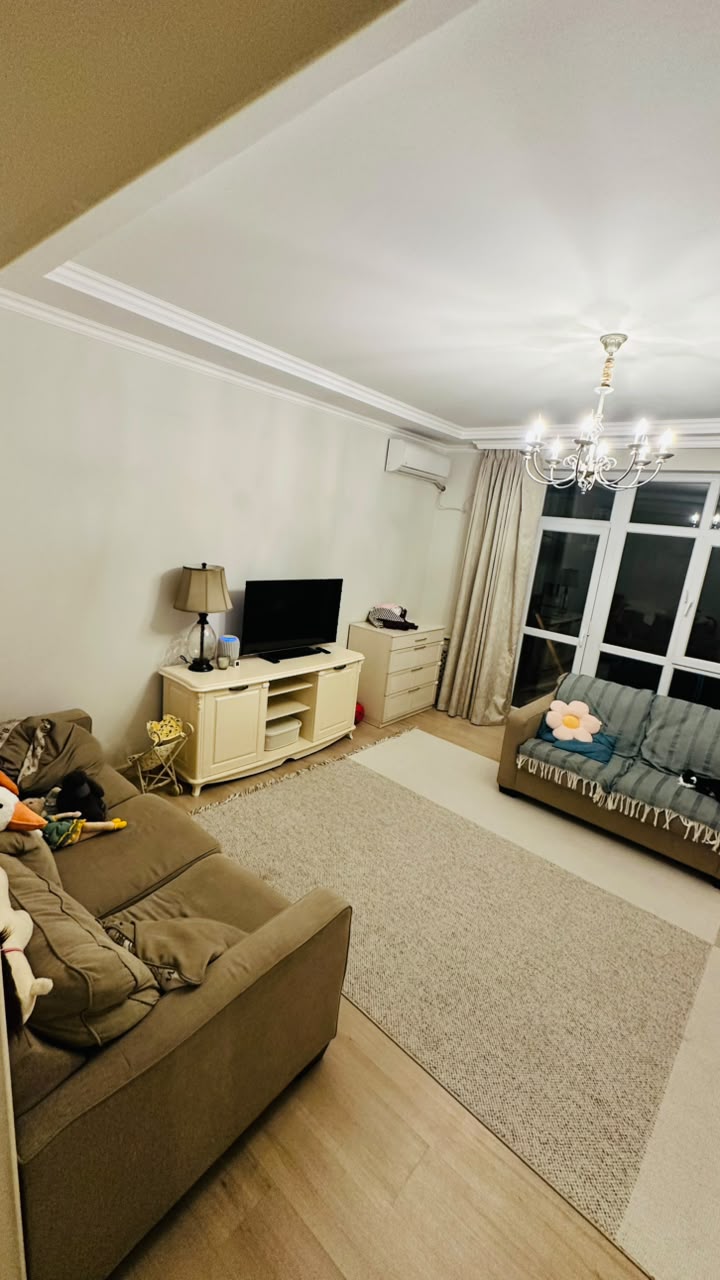 Элитка, 3 ком, 130 м2, этаж 6/12, Сост: Хорошее - фото 2