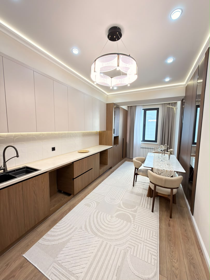 Элитка, 3 ком, 82 м2, этаж 9/14, ж/к Кап Строй Сити (Capstroy City), Сост: Евроремонт - фото 2