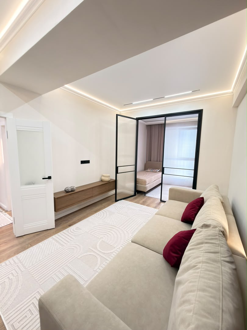 Элитка, 3 ком, 82 м2, этаж 9/14, ж/к Кап Строй Сити (Capstroy City), Сост: Евроремонт - фото 10