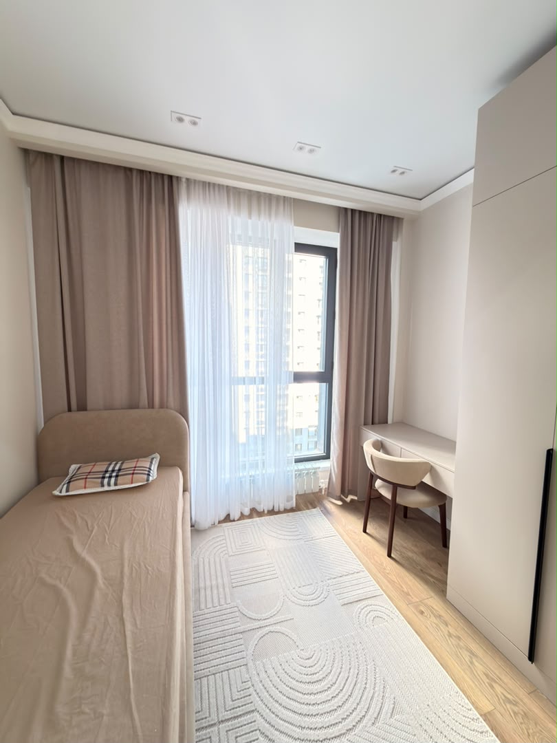 Элитка, 3 ком, 82 м2, этаж 9/14, ж/к Кап Строй Сити (Capstroy City), Сост: Евроремонт - фото 13