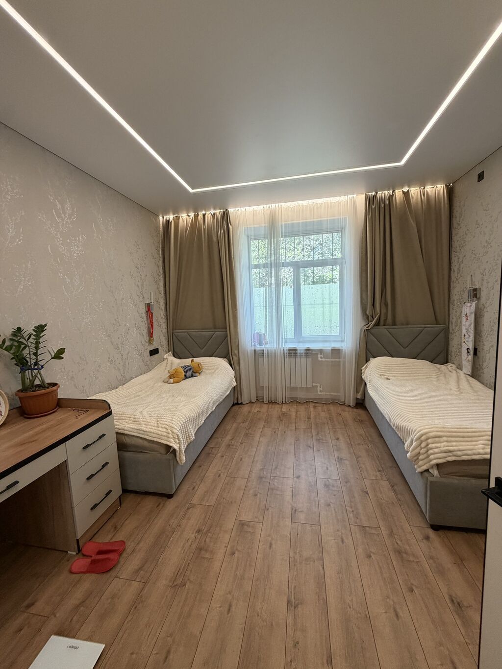 3 ком, Сталинка, 90 м2, этаж 1/3, Сост: Евроремонт - фото 9