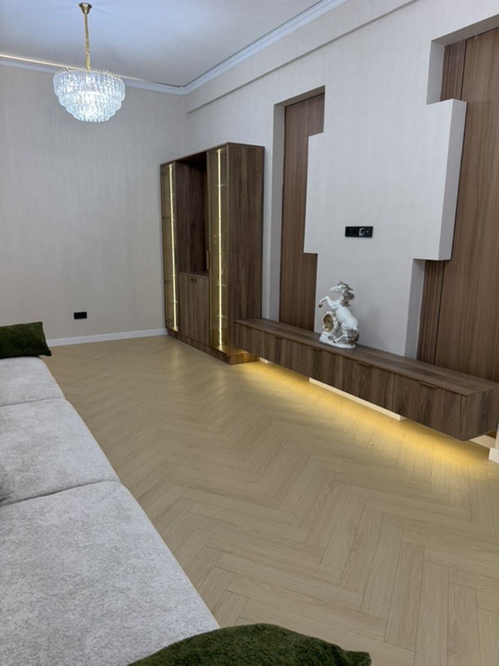 Элитка, 2 ком, 81 м2, этаж 16/16, ж/к BROOKLYN, Сост: Евроремонт - фото 8