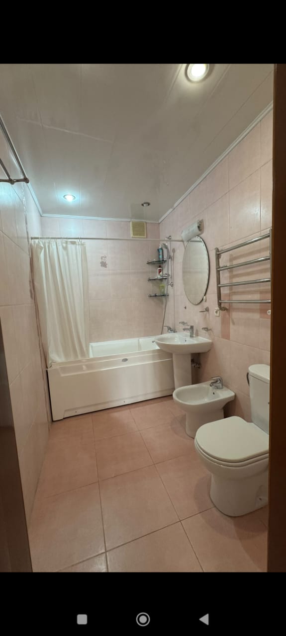 Элитка, 3 ком, 130 м2, этаж 8/10, ж/к Акун, Сост: Хорошее - фото 4