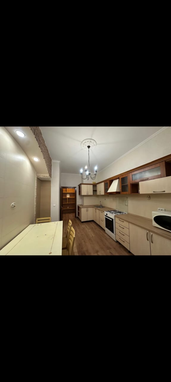 Элитка, 3 ком, 130 м2, этаж 8/10, ж/к Акун, Сост: Хорошее - фото 24