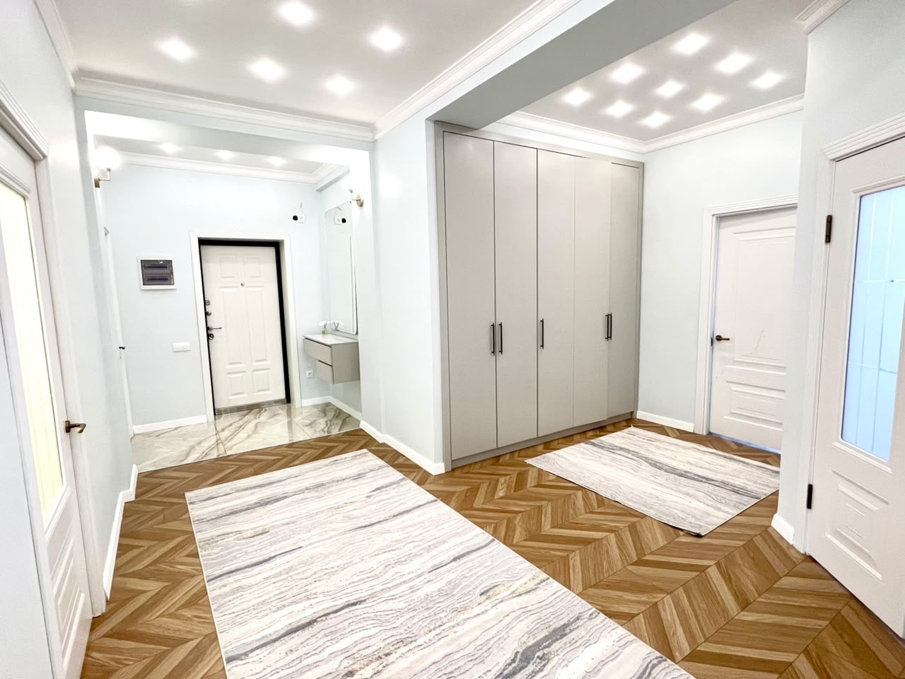 Элитка, 3 ком, 152 м2, этаж 13/14, ж/к Английский Квартал (Angliyski Kvartal), Сост: Евроремонт - фото 10