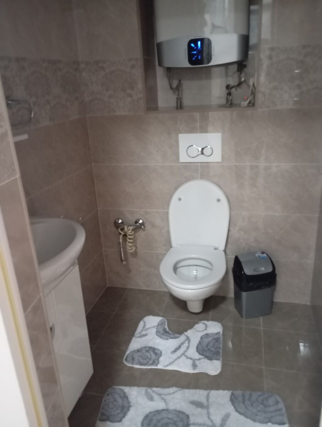 Элитка, 2 ком, 79 м2, этаж 3/10, Сост: Хорошее - фото 2