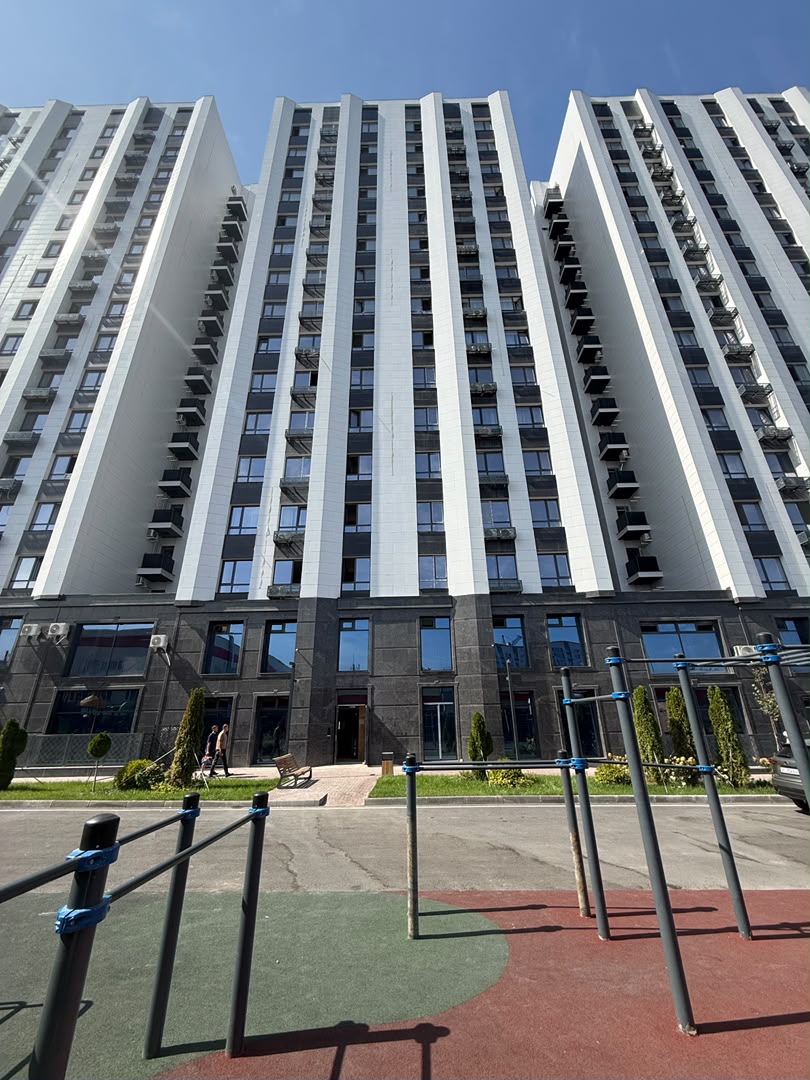 Элитка, 2 ком, 81 м2, этаж 16/16, ж/к BROOKLYN, Сост: Сдан ПСО - фото 1