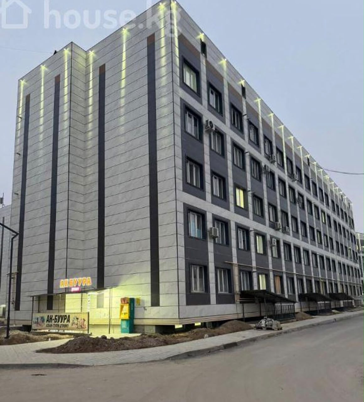 Элитка, 42 м2, этаж 4/5, ж/к Кут Парк (Kut Park), Сост: Сдан ПСО - фото 1