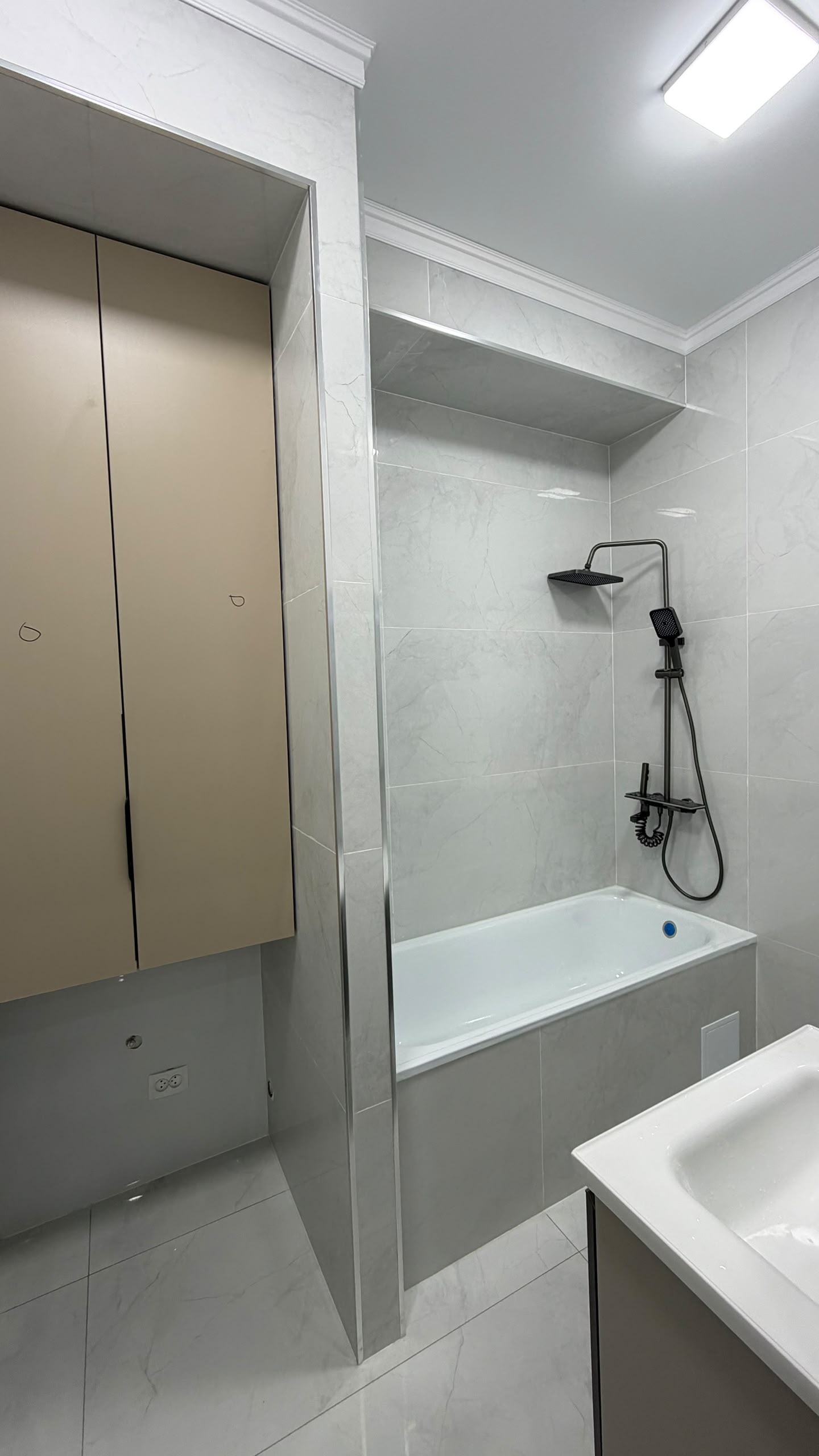 Элитка, 2 ком, 57 м2, этаж 9/10, ж/к Aalam City, Сост: Евроремонт - фото 4