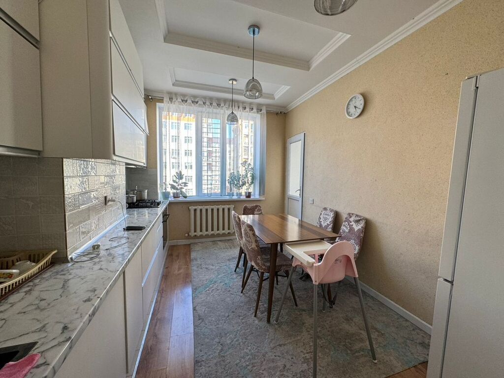 Элитка, 3 ком, 80 м2, этаж 4/8, ж/к Ала Тоо, Сост: Евроремонт - фото 2