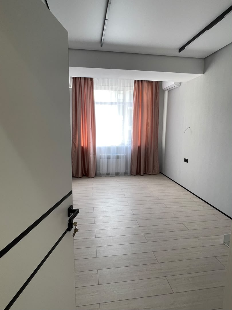 Элитка, 2 ком, 75 м2, этаж 7/14, ж/к Восточный Парк (Vostochnyi Park), Сост: Евроремонт - фото 6