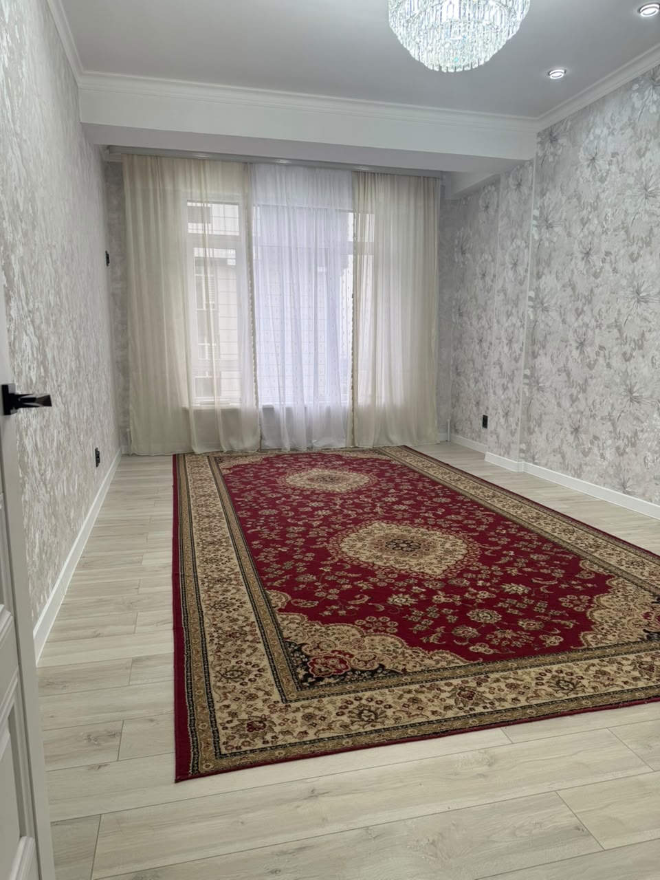 Элитка, 3 ком, 87.8 м2, этаж 13/14, ж/к Ихлас Джал-15, Сост: Евроремонт - фото 1