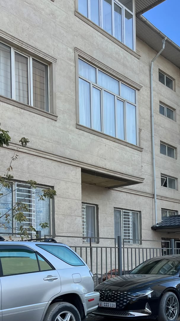 Элитка, 2 ком, 75 м2, этаж 2/3, Сост: Хорошее - фото 6