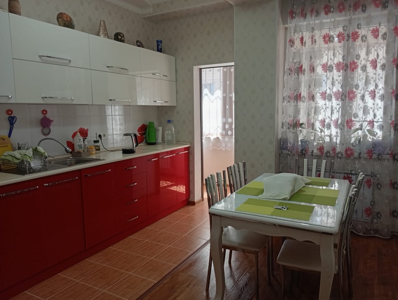Элитка, 3 ком, 100 м2, этаж 2/10, Сост: Евроремонт - фото 3