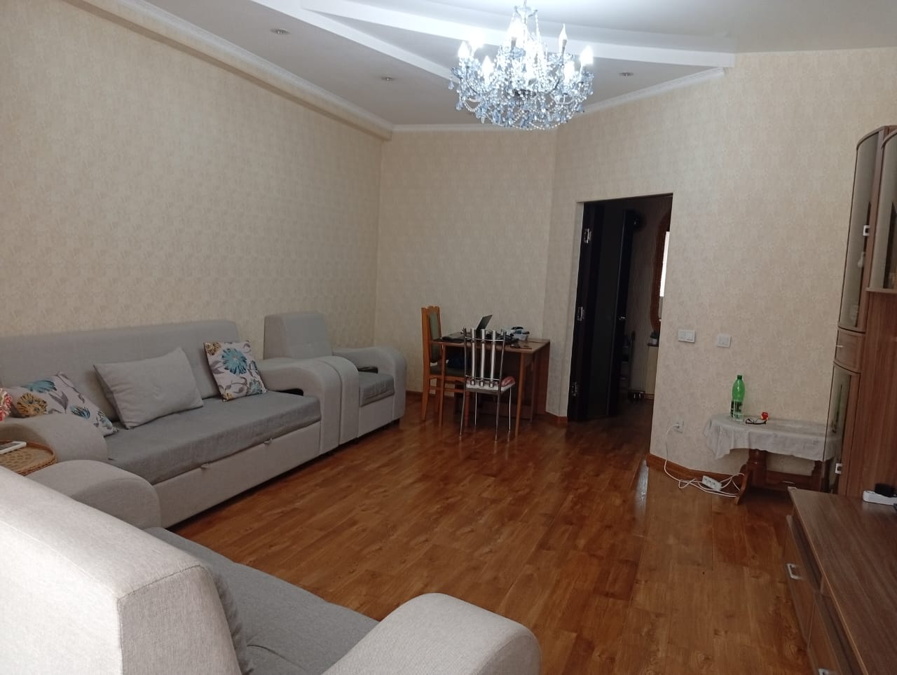 Элитка, 3 ком, 100 м2, этаж 2/10, Сост: Евроремонт - фото 13