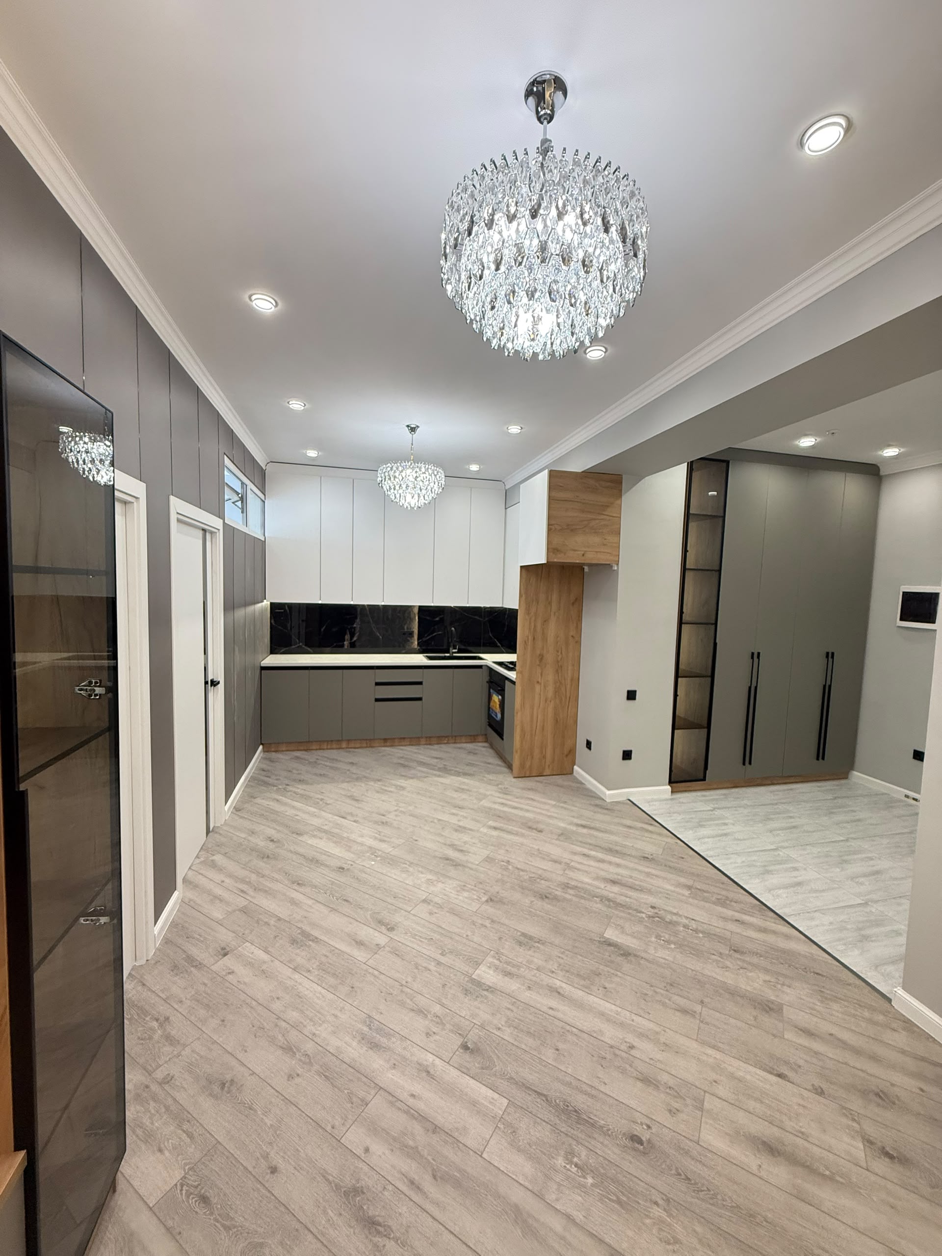 Элитка, 50 м2, этаж 12/12, ж/к ЖД Грейс, Сост: Евроремонт - фото 2