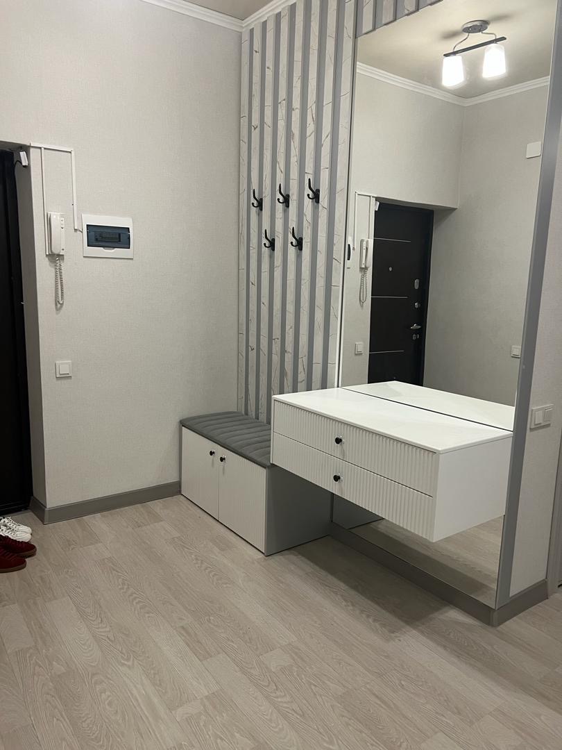 Элитка, 2 ком, 70 м2, этаж 9/10 - фото 4
