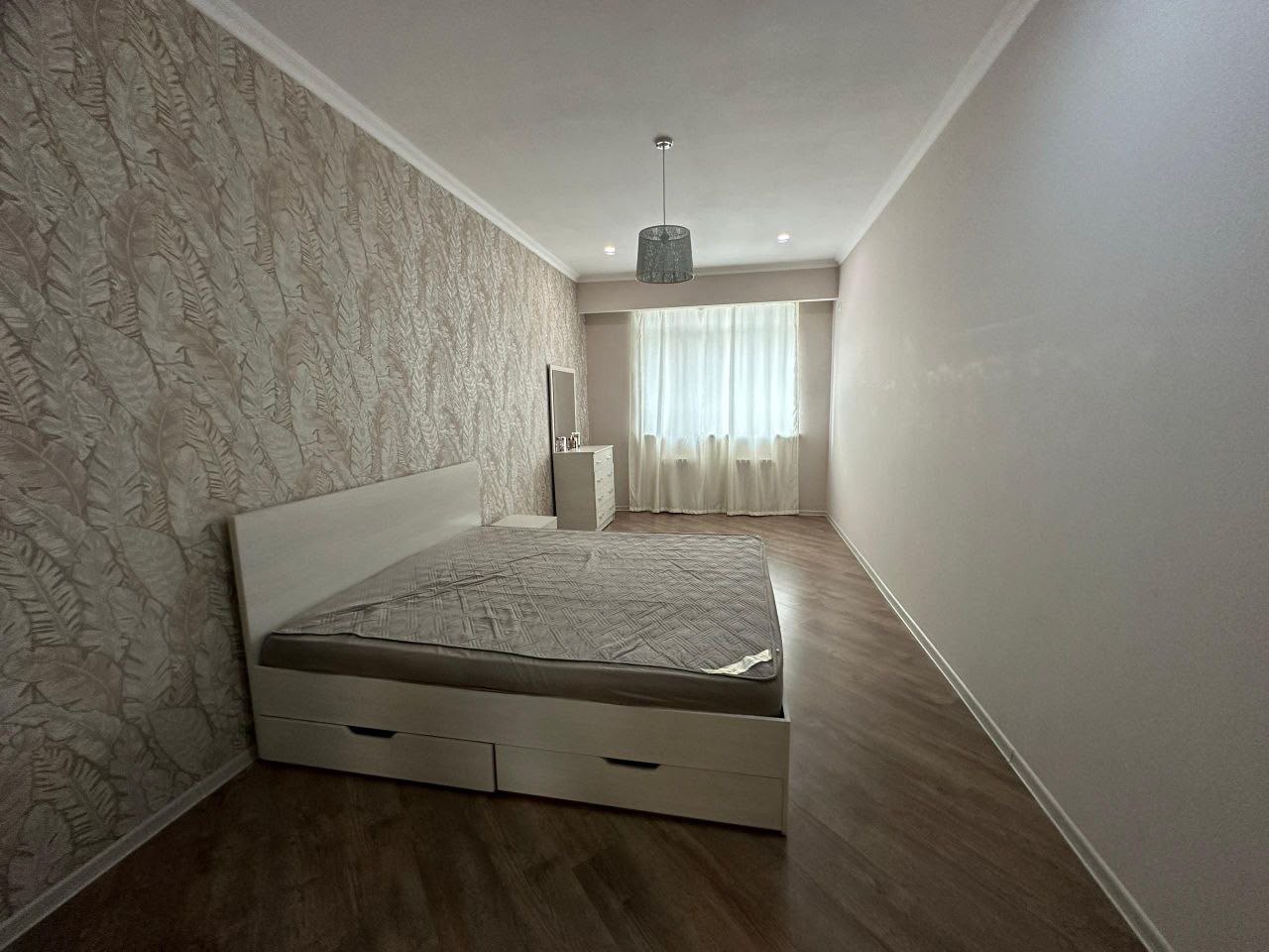 Элитка, 2 ком, 64 м2, этаж 7/12, ж/к Royal Center, Сост: Евроремонт - фото 3