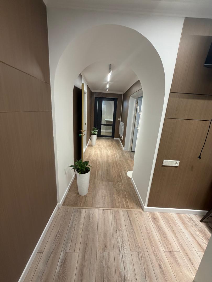 Офис, Коммерческая, 150 м2, этаж 1/2, Сост: Евроремонт - фото 7