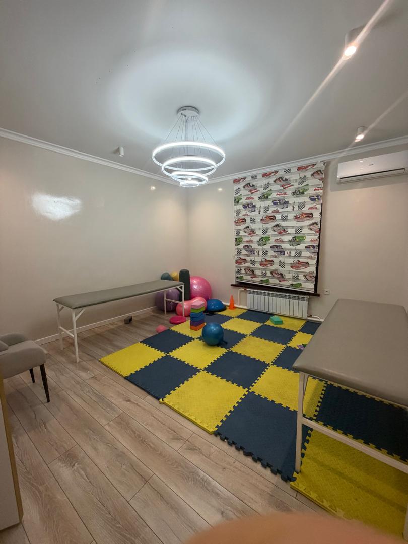 Офис, Коммерческая, 150 м2, этаж 1/2, Сост: Евроремонт - фото 12