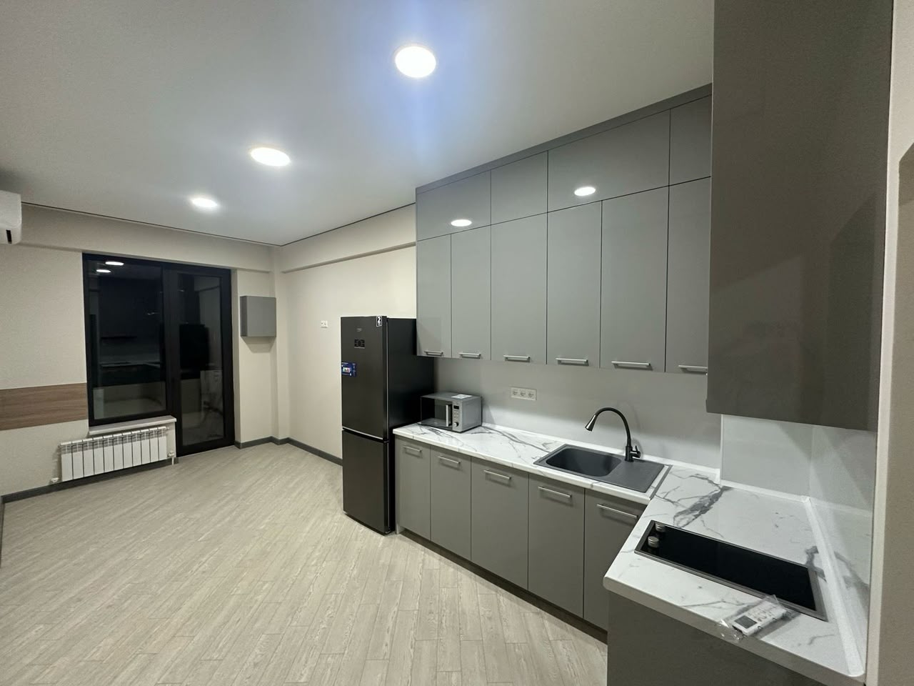 Элитка, 108 м2, этаж 3/13 - фото 2