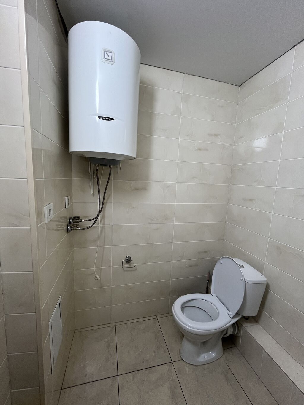 Коммерческая, 68 м2, этаж 1/2, Сост: Среднее - фото 3
