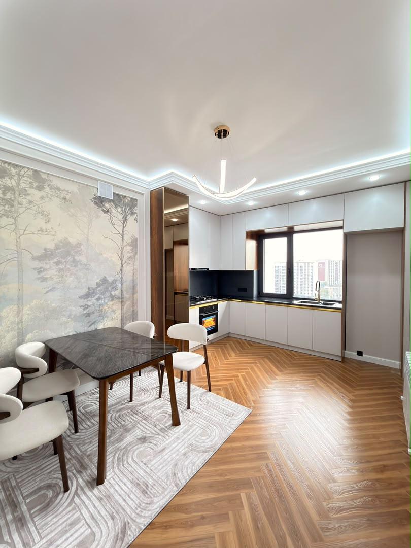 Элитка, 50 м2, этаж 11/17, ж/к BROOKLYN, Сост: Евроремонт - фото 2
