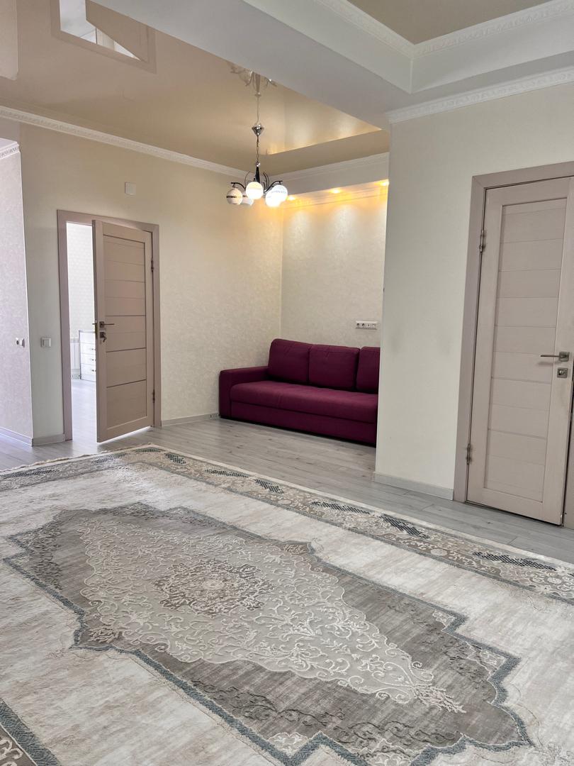 Элитка, 70 м2, этаж 9/12, ж/к БЕРЕКЕ, Сост: Евроремонт - фото 9
