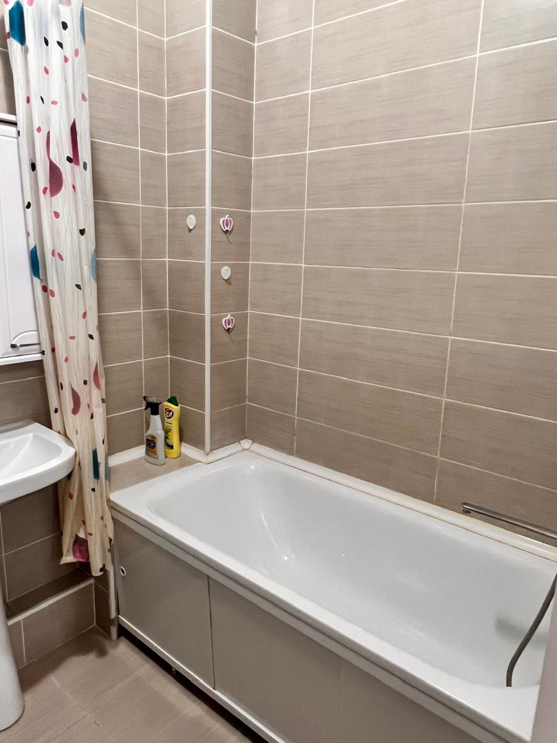 Элитка, 70 м2, этаж 9/12, ж/к БЕРЕКЕ, Сост: Евроремонт - фото 17